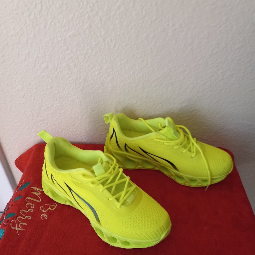 Size: 40  Color: Verde Fluorescente
